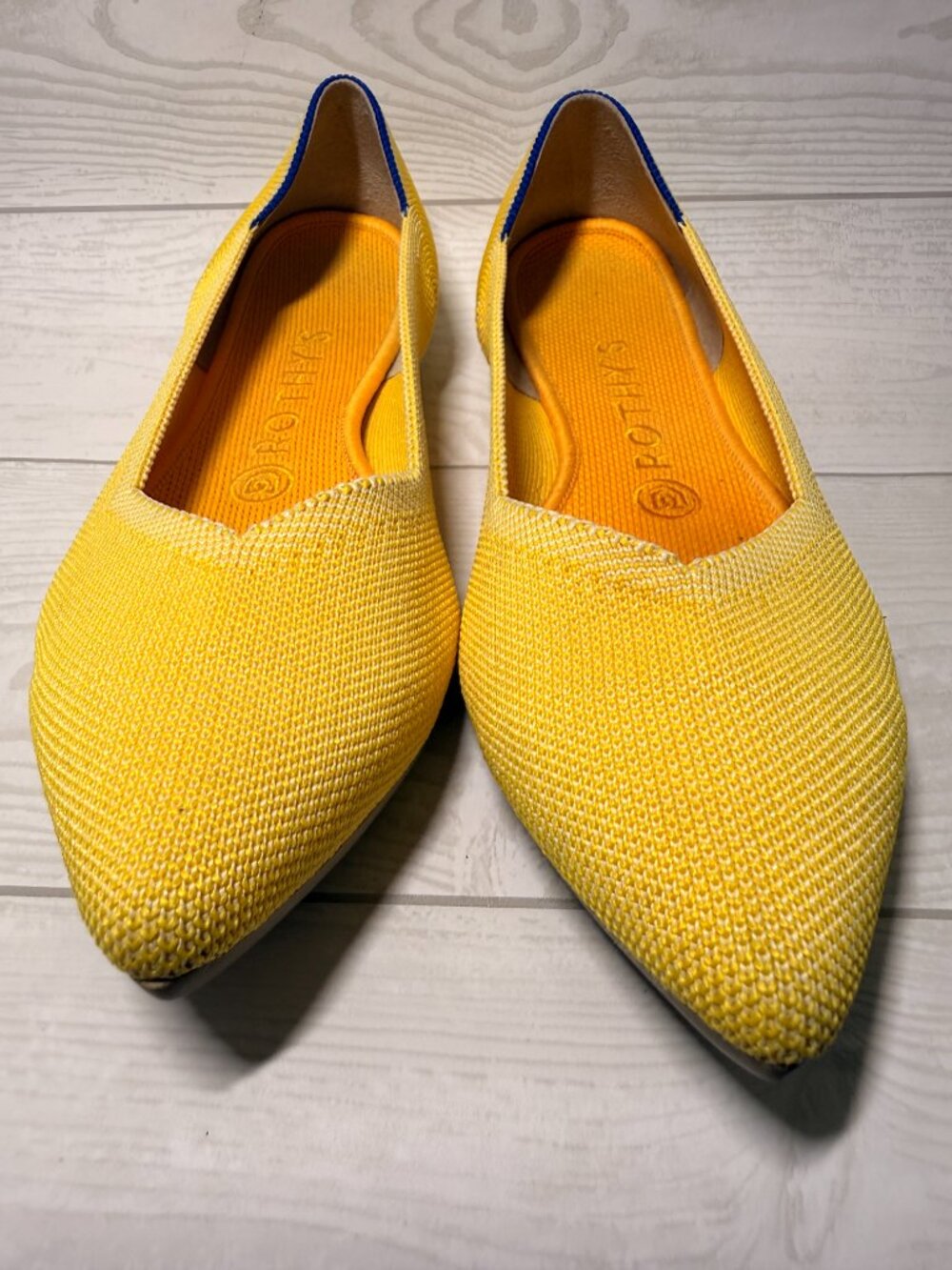 Rothy’s The Point Size 8 Sunshine Marigold Yellow Retired Pointed Flats